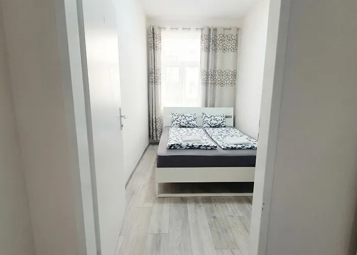 Διαμέρισμα 15 Min To Center - Affordable & Simple 5br With Wifi Βιέννη