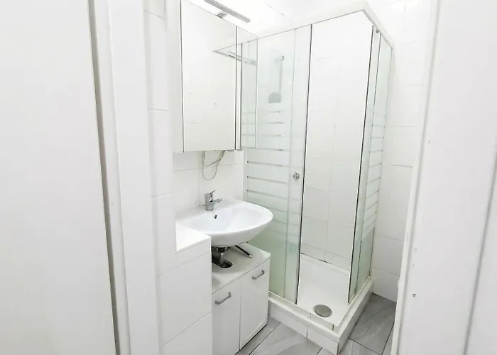 15 Min To Center - Affordable & Simple 5br With Wifi * Βιέννη